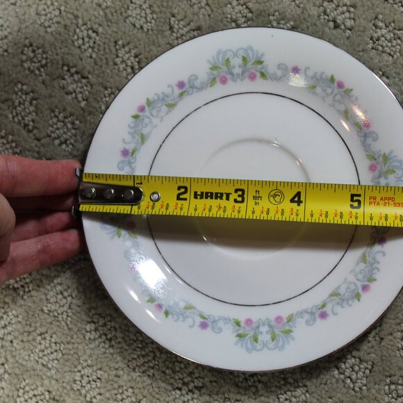 Crown Ming Fine China  Jian Shiang 1112 Windsor Pattern Tea Cup and Saucer - Picture 9 of 9